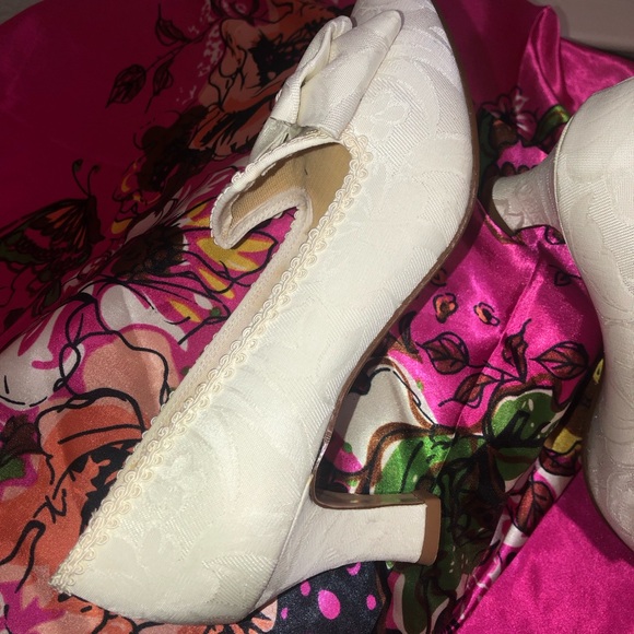 Vintage 90s kitten heel - Picture 5 of 8